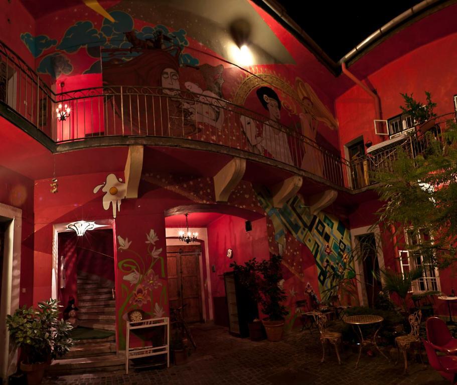 Santico Art Hotel And Hostel Budapest Exterior photo