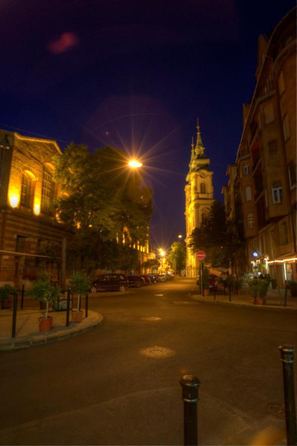 Santico Art Hotel And Hostel Budapest Exterior photo